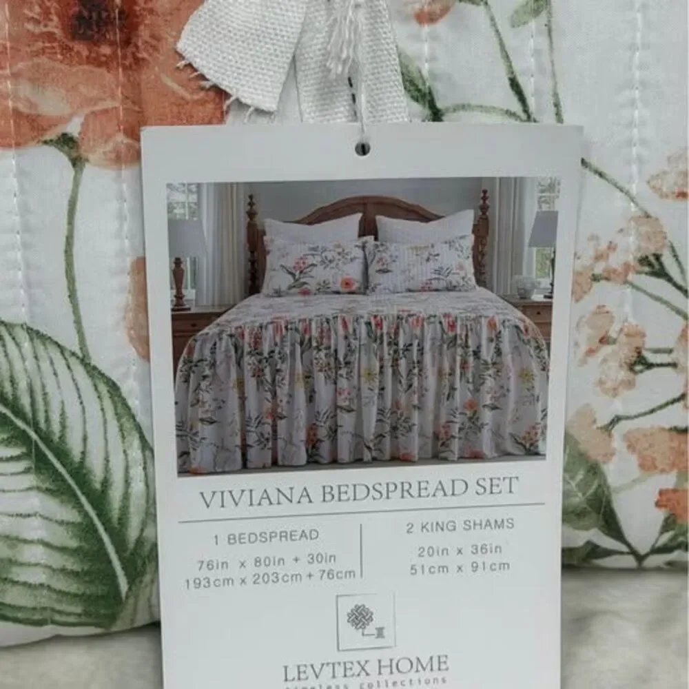 3 Piece Cal-King/King Levtex Home Bedspread Set NEW Vivana